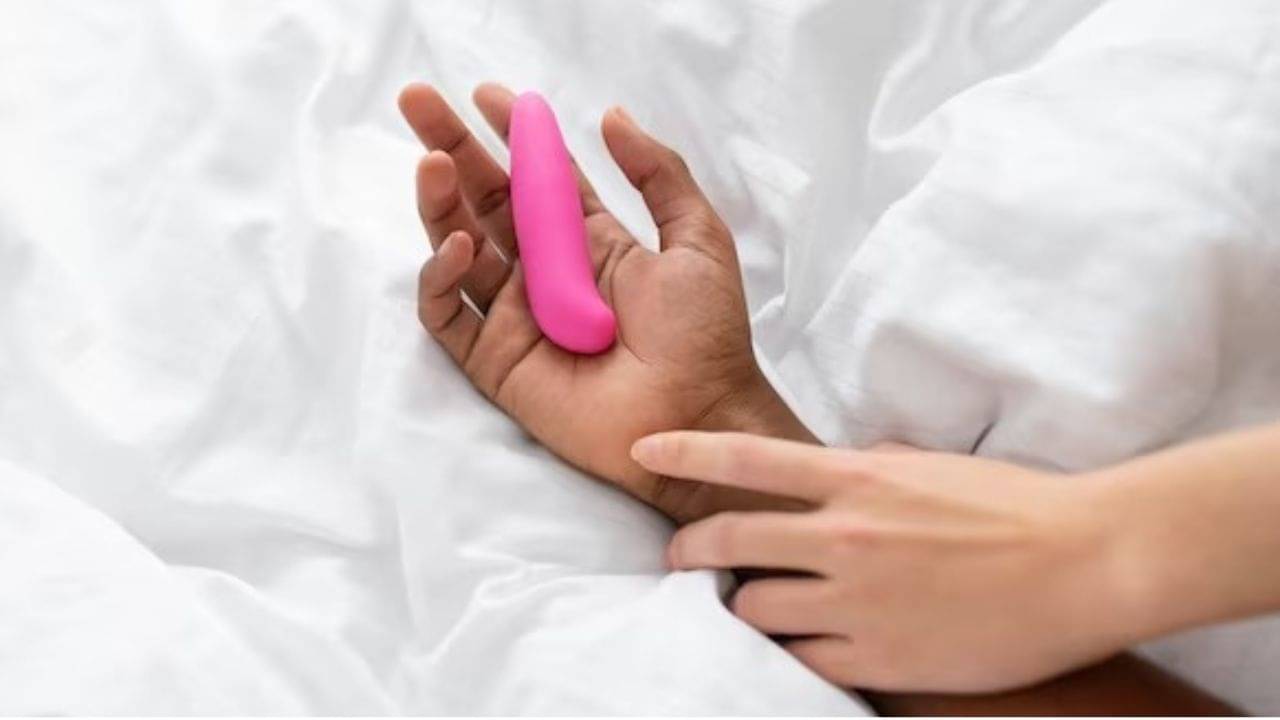 Adult Toy: বেশি সেক্সটয় ব্যবহার করলে ডায়াবেটিস, ক্যানসার এমনকী বদহজমও হতে পারে