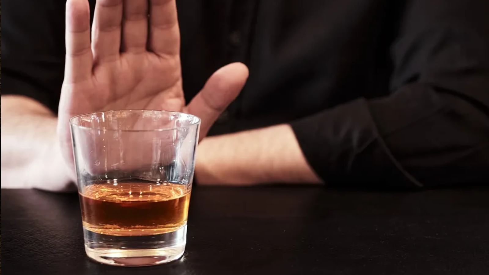 Alcohol is Harmful মদ্যপানের পরে নয় এই জল Bengali News Drinking