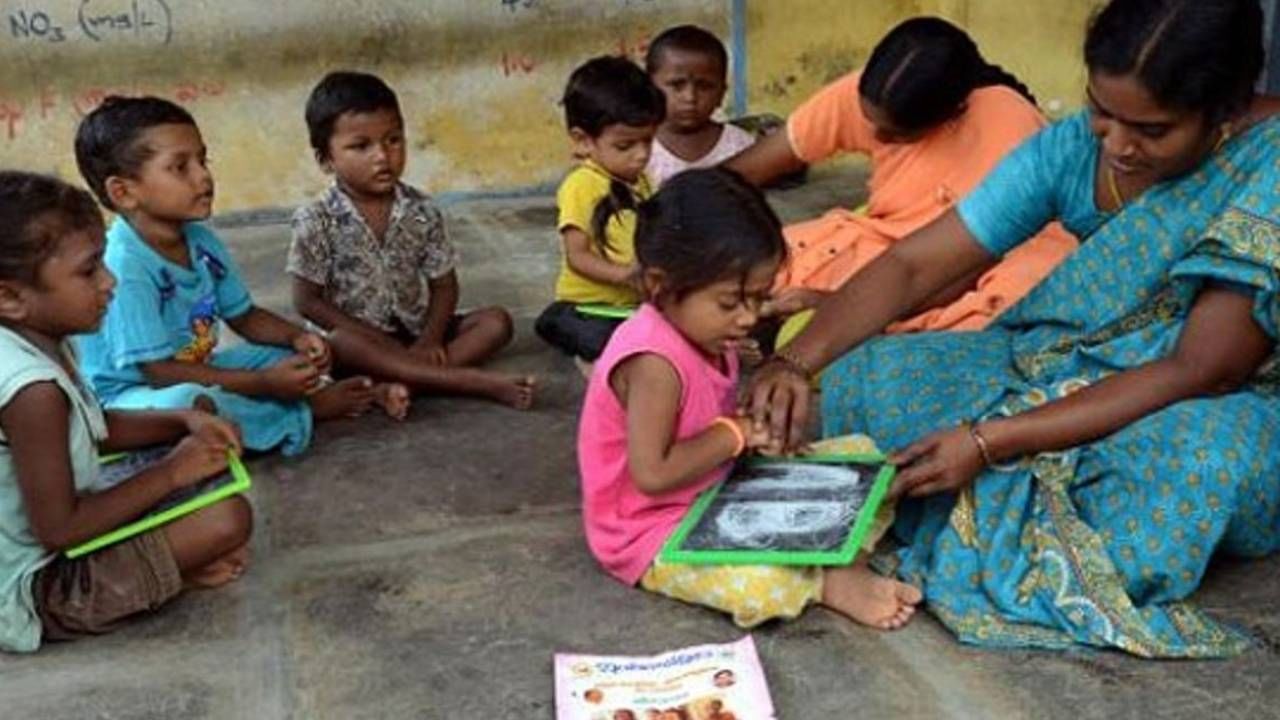 Anganwadi Helper: পশ্চিম বর্ধমানের বিভিন্ন ব্লকে অঙ্গনওয়াড়ি কর্মী নিয়োগ, চলছে আবেদন