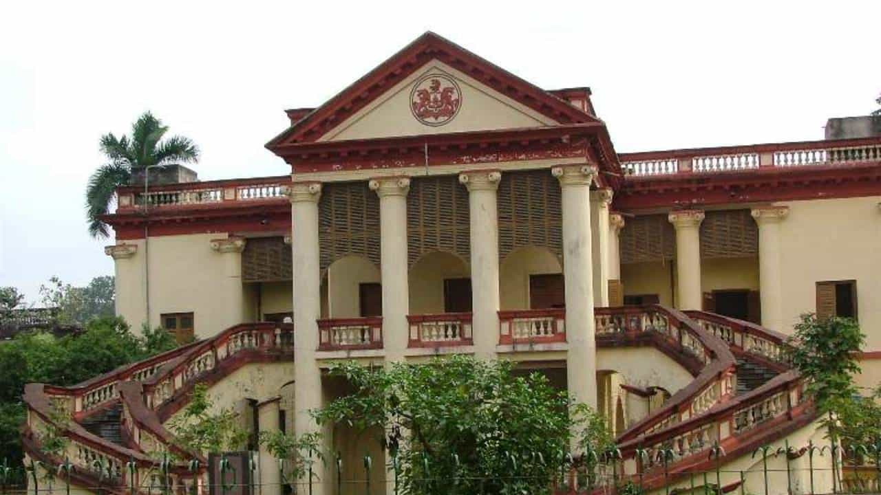 Burdwan University: বর্ধমান বিশ্ববিদ্যালয়ে বড়সড় প্রতারণা! গায়েব ১ কোটি ৯৩ লক্ষ টাকা Burdwan University: বর্ধমান বিশ্ববিদ্যালয়ে বড়সড় প্রতারণা! গায়েব ১ কোটি ৯৩ লক্ষ টাকা