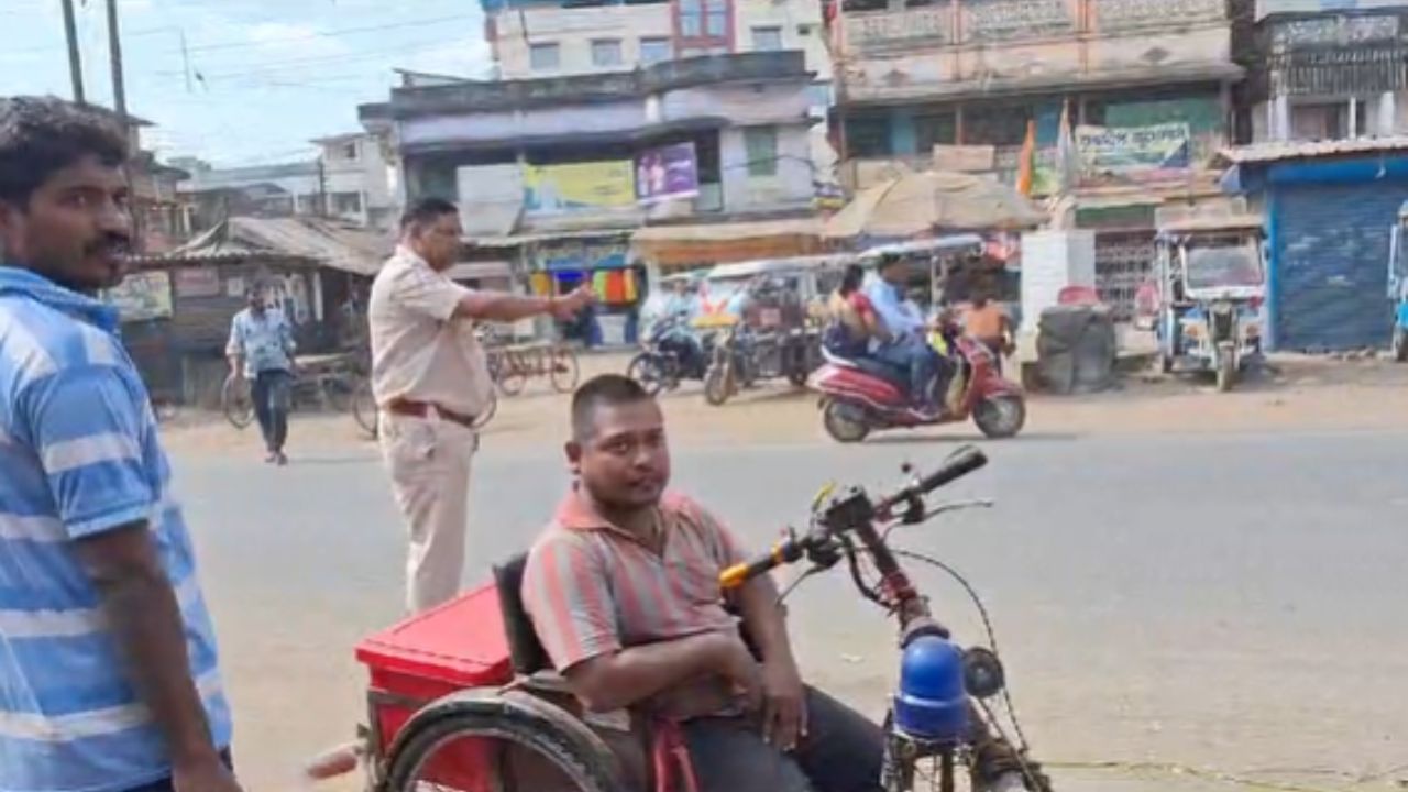 Daspur: 'পরের গাড়িতে আসুন', স্রেফ একটি কারণেই যুবককে 'রিজেক্ট' করল ছ-ছ'টা বাস