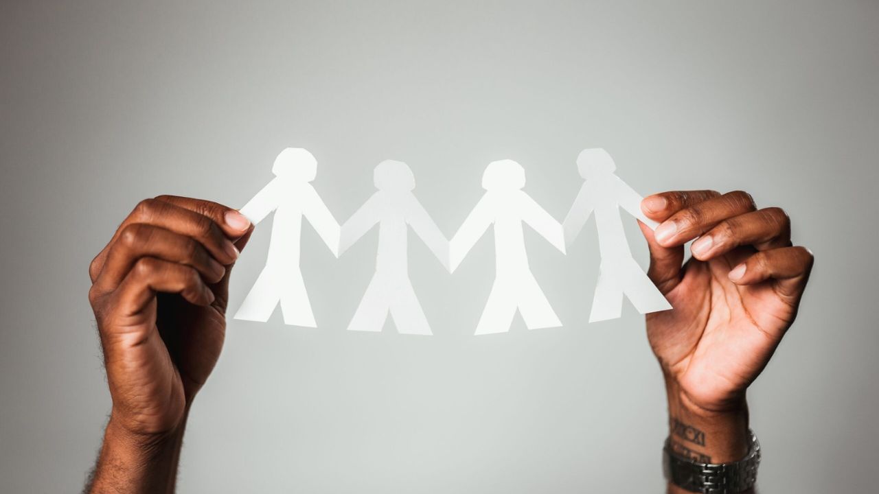 এ দিনে দুপুরে যাতে ঘুম না হয় সেদিকেও বিশেষ খেয়াল রাখুন। এদিনে ভগবান বিষ্ণু দীর্ঘ ৪ মাস পর যোগ নিদ্রা ভঙ্গ করেন। তাই এই দিনে ঈশ্বরের গুণকীর্তন করুন ও ঈশ্বরকে কখনও অশ্রদ্ধা করবেন না। 