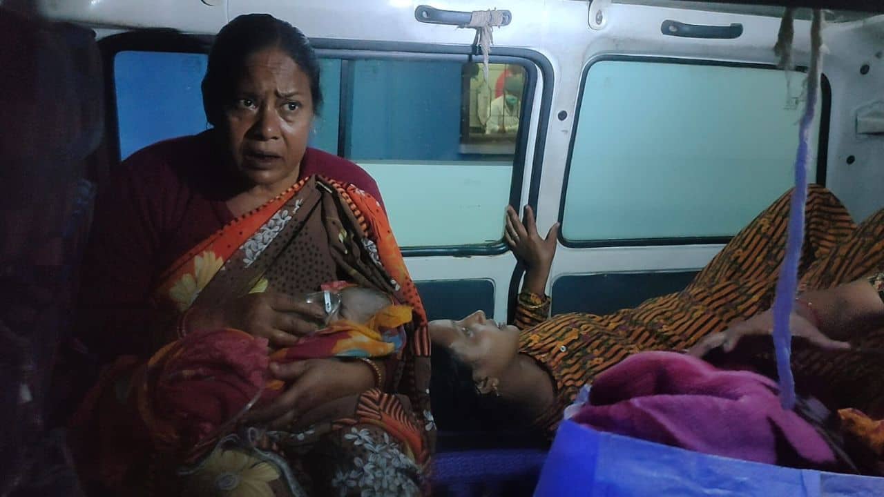 Medical Negligence: মল গিলে সদ্যোজাতর মৃত্যু হাসপাতালে, অভিযোগই নিল না পুলিশ, আদালত দিল আসল চাপ