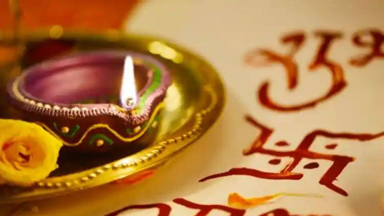 Diwali Puja Muhurat 2023: আলোর রোশাইয়েই শুভশক্তির সৃষ্টি! দীপাবলিতে কখন করবেন লক্ষ্মীর আরাধনা?