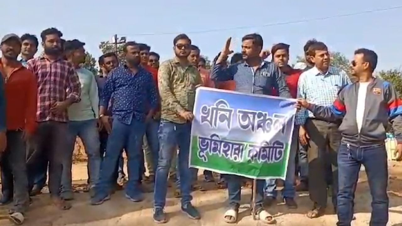 Durgapur Agitation: চাকরির দাবিতে খনির কাজ বন্ধ!