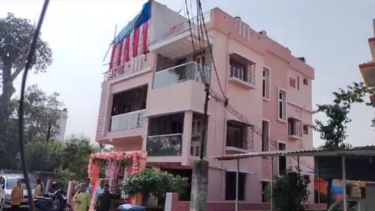 Durgapur: ভাইয়ের বিয়েতে জল সইতে যান দিদি, সেই রীতিতেই প্রাণ গেল জামাইবাবুর