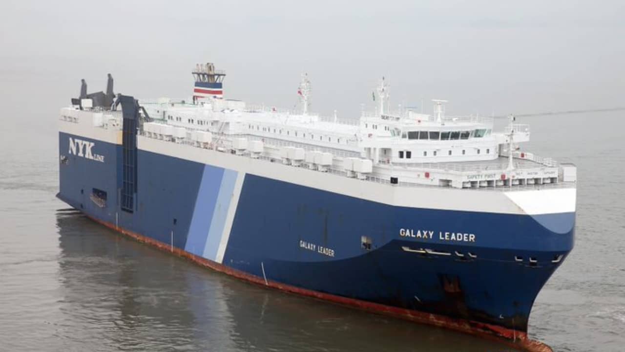 Hijack of India-bound ship: লোহিত সাগরে ভারতগামী জাহাজ হাইজ্যাকের পিছনে ব্যাঙ্কের তথ্য ফাঁস? দাবি বিশেষজ্ঞের