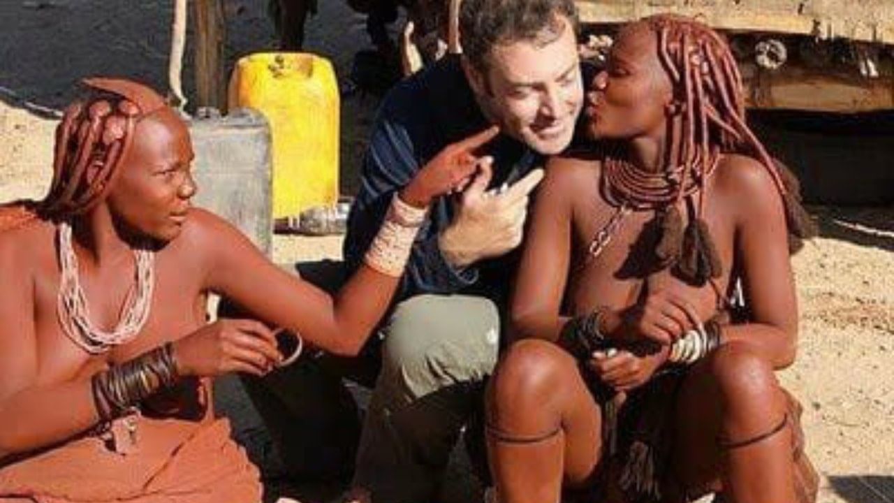 Buxgalteriya bilan Xxx porno film Svetofor Seva va Tamara hojatxonada jinsiy aloqada bolishadi