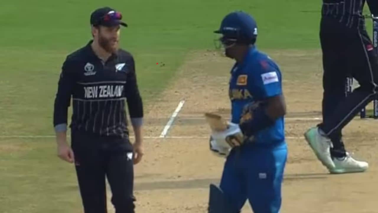 ICC ODI World Cup 2023: হেলমেটের স্ট্র্যাপ সামলে, ম্যাচ চলাকালীন ম্যাথিউসের সঙ্গে মশকরা কেন উইলিয়ামসনের