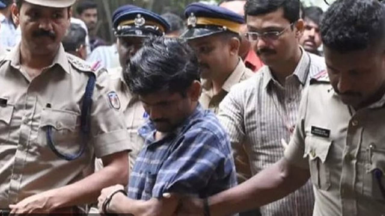 Kerala child's rape-murder: শিশুকন্যার ধর্ষক ও খুনিকে মৃত্যুদণ্ড দিয়ে কলমের নিব ভেঙে দিলেন বিচারক, কেন জানেন?