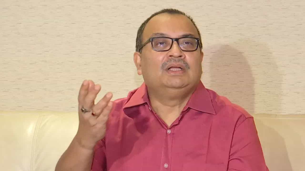 Kunal Ghosh: 'পুরনো বলতে ৩-৪ জন নাকি?', কুণালের খুল্লমখুল্লা 'অ্যাটাক' Kunal Ghosh: 'পুরনো বলতে ৩-৪ জন নাকি?', কুণালের খুল্লমখুল্লা 'অ্যাটাক'