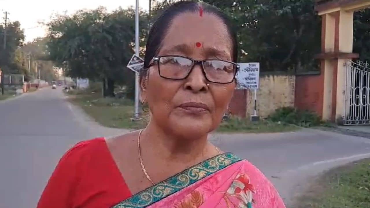 CBI: কোটি টাকার দুর্নীতি? এবার মহিলা এজেন্টদের ডাকা শুরু সিবিআইয়ের