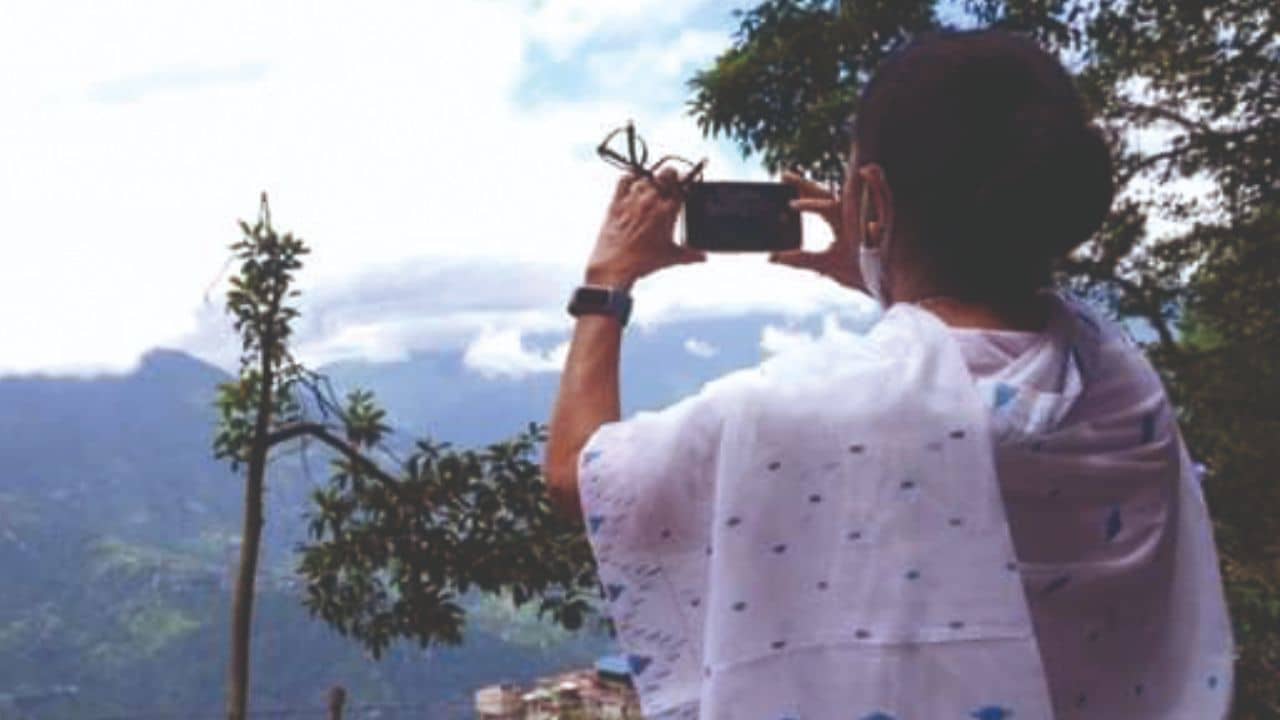 Mamata Banerjee: পাহাড়ে আইটি হাবের তোড়জোড় শুরু, জমি খোঁজার নির্দেশ মমতার: সূত্র