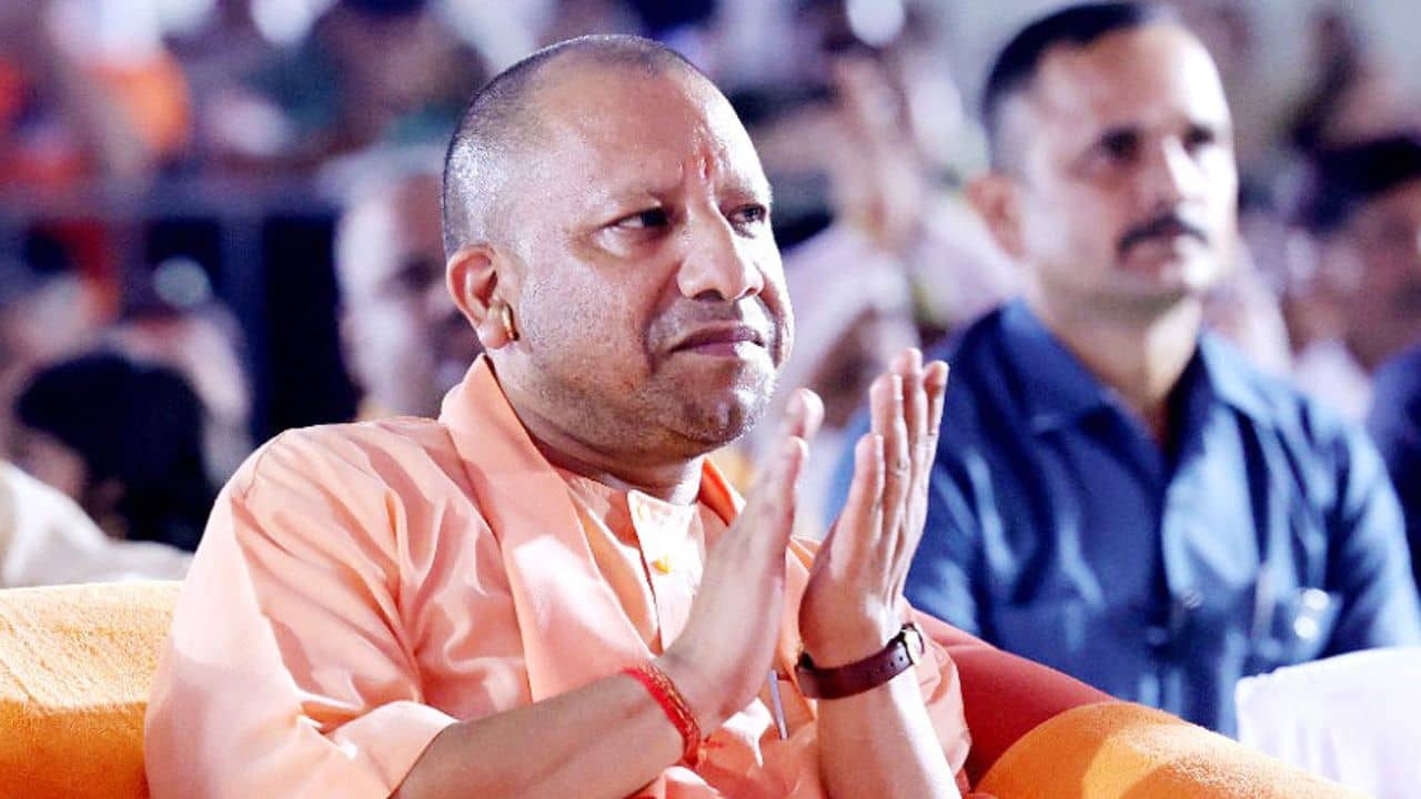 Halal Certification: যোগী সরকারের বিরুদ্ধে আদালতে যাচ্ছে হালাল ট্রাস্ট, কেন জানেন?