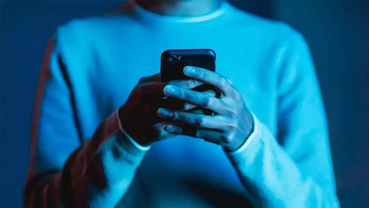 70 লাখ মোবাইল নম্বর বাতিল করল সরকার, এই 5 কৌশল না মানলে বিপদে আপনিও