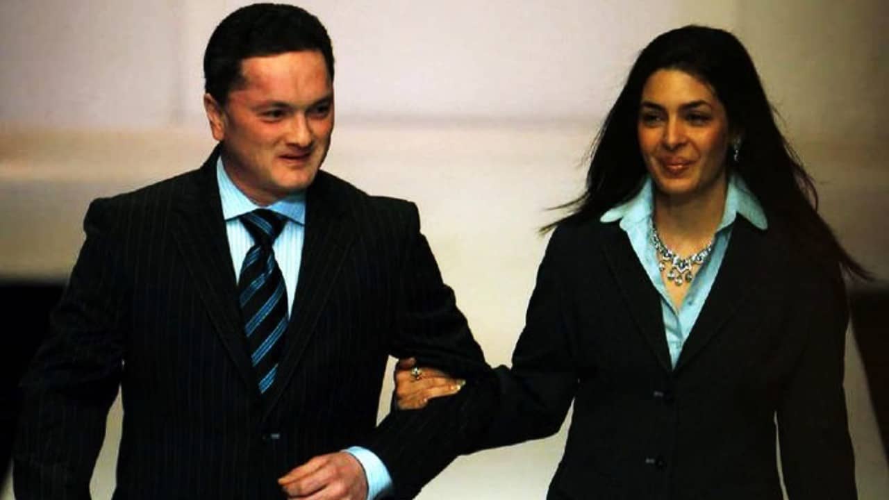 Gautam Singhania: ঘুষি মেরেছে, লাথি মেরেছে, রেমন্ড কর্তার বিরুদ্ধে বিস্ফোরক অভিযোগ স্ত্রীর