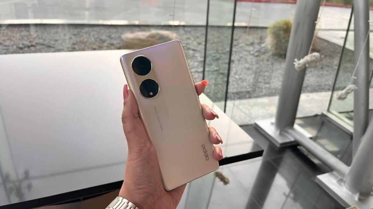 108MP ক্যামেরা থেকে 8GB ব়্যাম, Oppo-র এই ফোন এখন আরও 26 হাজার টাকা সস্তা