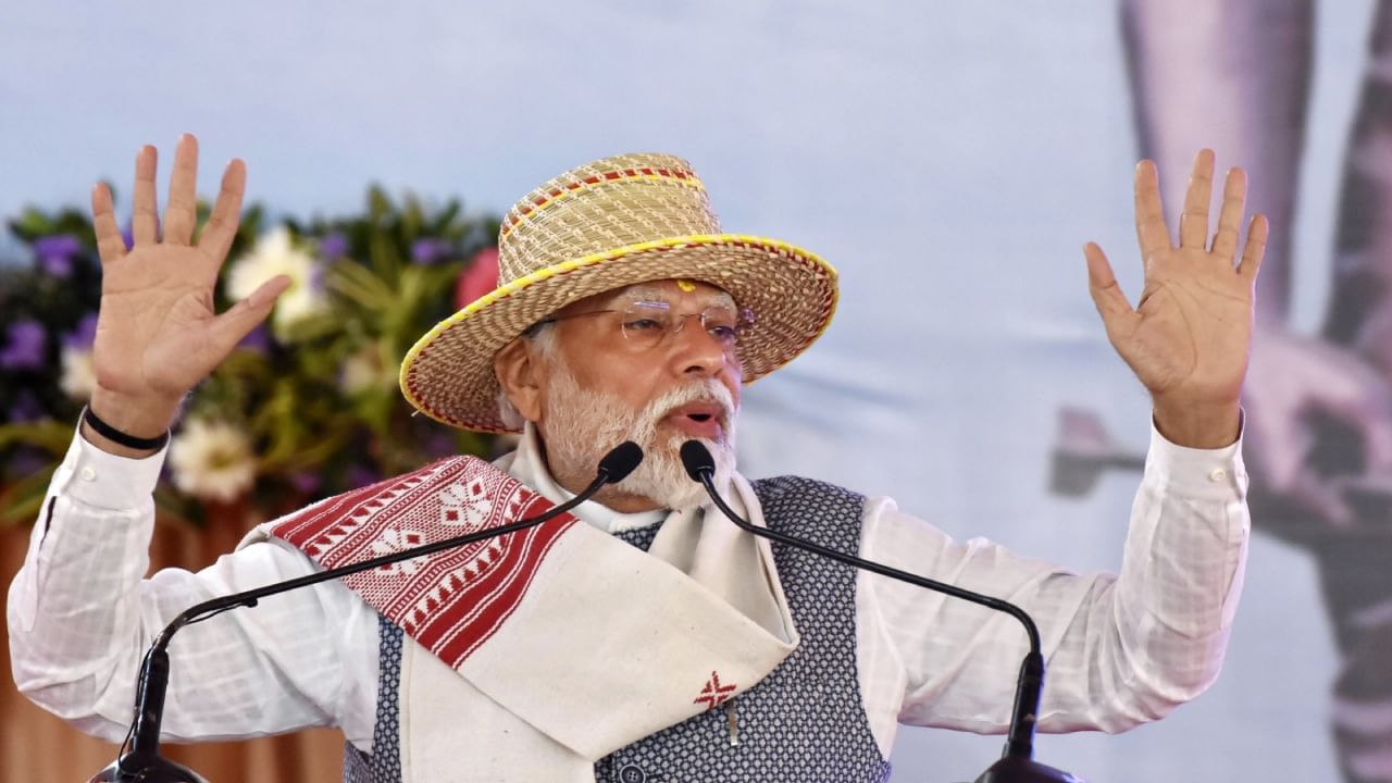 PM appeals to voters: ‘বেছে নিন পদ্ম…’, প্রচারের শেষ লগ্নে মধ্য প্রদেশ-ছত্তীসগঢ়ের ভোটারদের মোদীর আবেদন