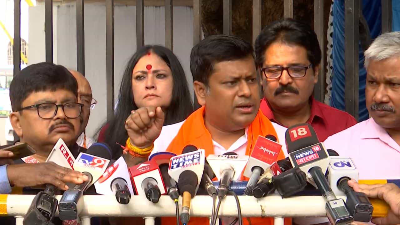 BJP: সুকান্ত মজুমদার-সহ একাধিক বিজেপি নেতার বিরুদ্ধে জামিন অযোগ্য ধারায় মামলা দায়ের BJP: সুকান্ত মজুমদার-সহ একাধিক বিজেপি নেতার বিরুদ্ধে জামিন অযোগ্য ধারায় মামলা দায়ের