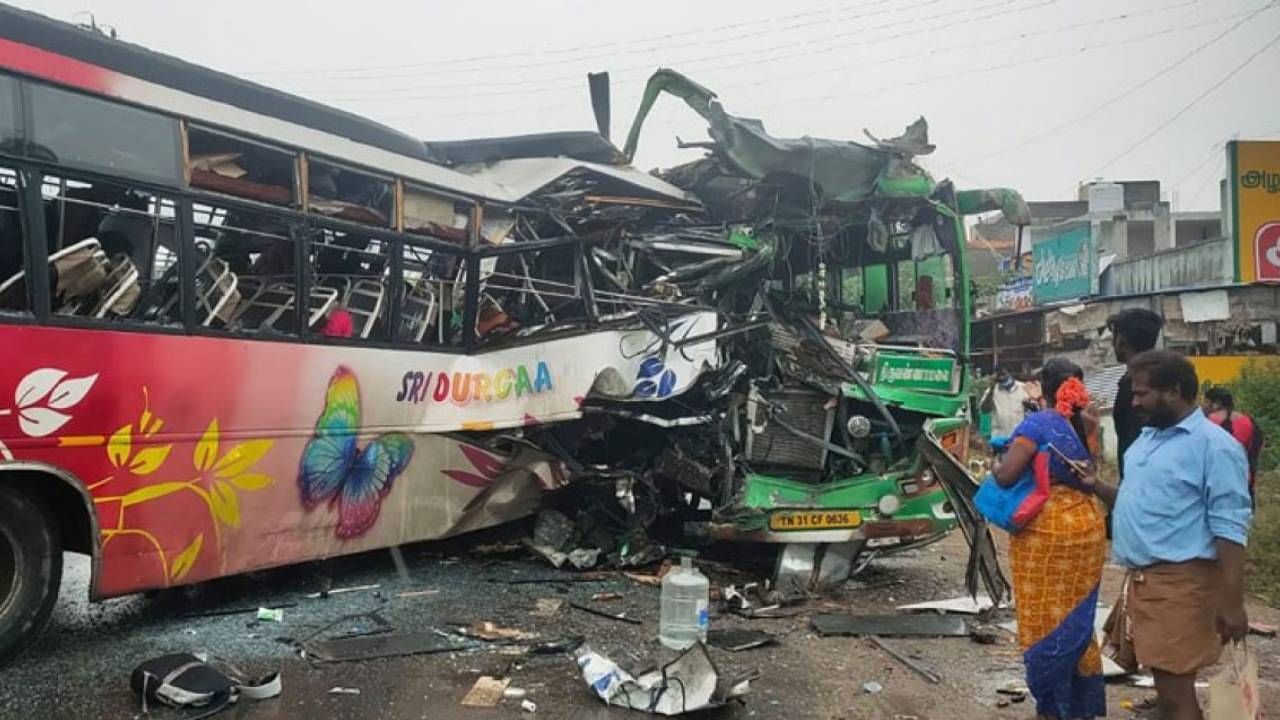 Bus Accident: দুই বাসের মুখোমুখি সংঘর্ষে মৃত ৫, আহত ৬০ যাত্রী