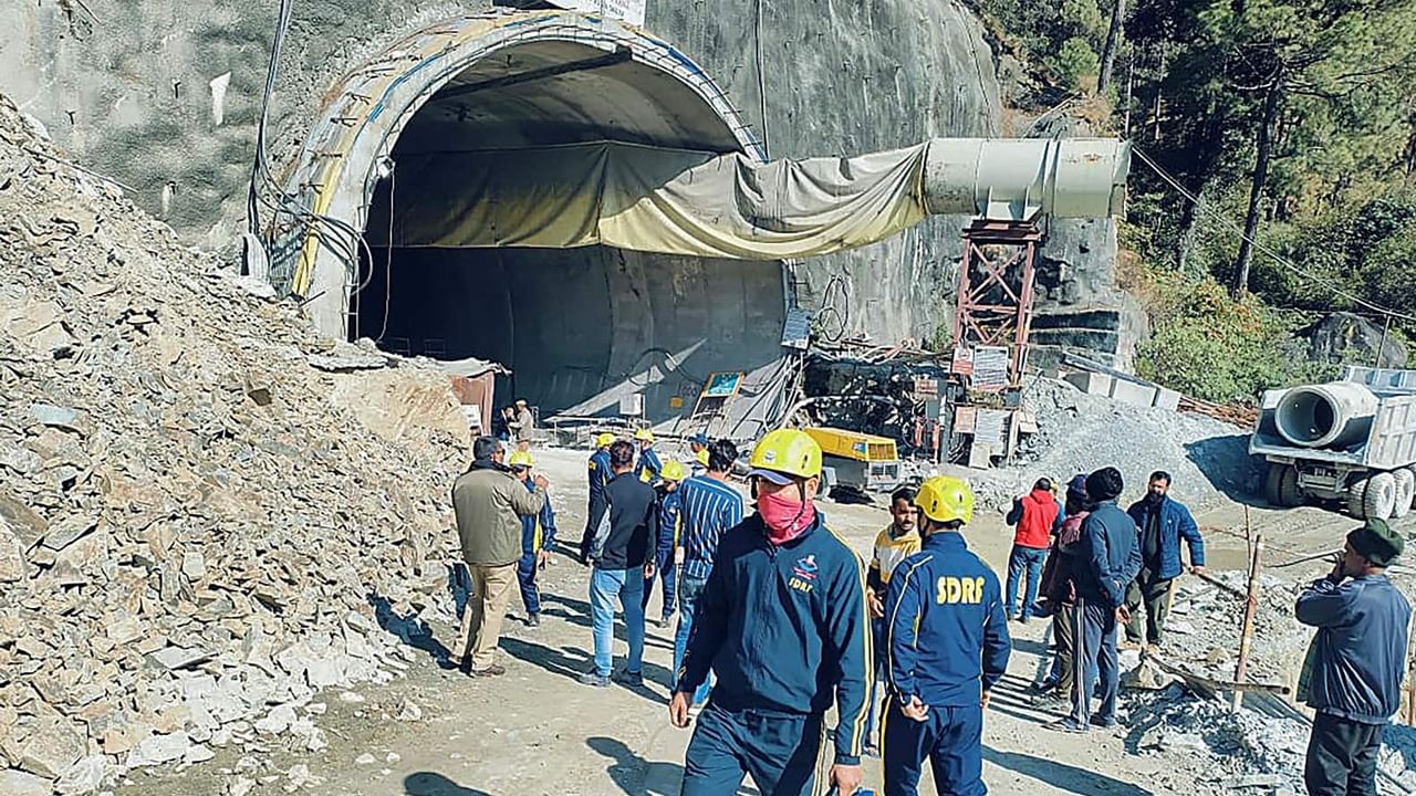 Uttarakhand Tunnel Disaster: অনিদ্রা, অনাহারে জয়দেবের পরিবার