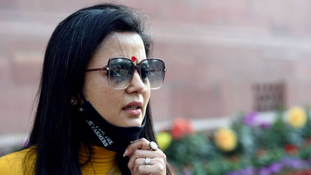 Mahua Moitra: পরপর নোটিস পেয়েই ED-র বিরুদ্ধে আদালতে মহুয়া