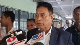 মেজাজ হারিয়ে দলেরই কর্মীকে চড় অনন্ত মহারাজের, পরে কী বললেন সাংসদ? মেজাজ হারিয়ে দলেরই কর্মীকে চড় অনন্ত মহারাজের, পরে কী বললেন সাংসদ?