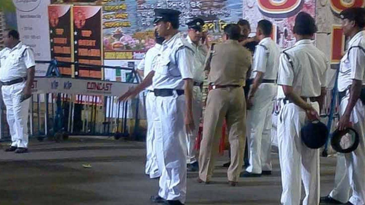 Kalipuja 2023: আলোর উৎসবে কোনও বেয়াদপি বরদাস্ত নয়, শহরে নামছে কলকাতা পুলিশের বিশাল ফোর্স