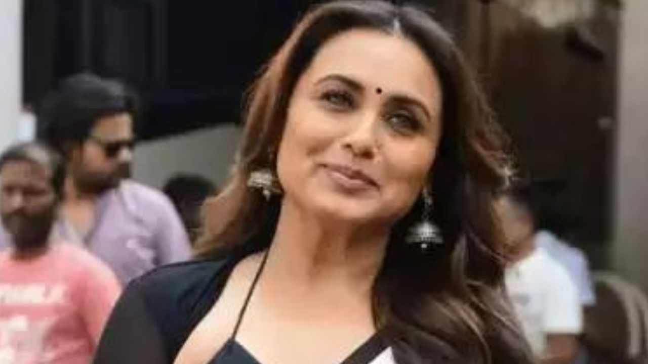 Rani Mukherjee: সাংবাদিক আহত, তাঁকে হাসপাতালে নিয়ে যেতে নিজের গাড়িটাই দিয়ে দিলেন রানি মুখোপাধ্যায়