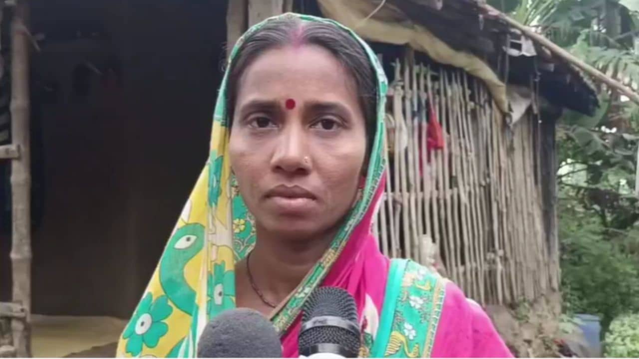 Lakshmir Bhandar: লক্ষ্মীর ভান্ডার শূন্য! নিজেকে জীবিত প্রমাণ করতে মরিয়া মৃত পূর্ণিমা