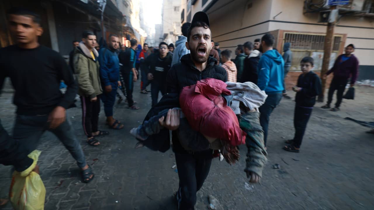 Israel-Hamas War: বিরতি শেষ, শেষ বন্দি বিনিময়, ফের বিধ্বংসী যুদ্ধে ফিরল গাজা