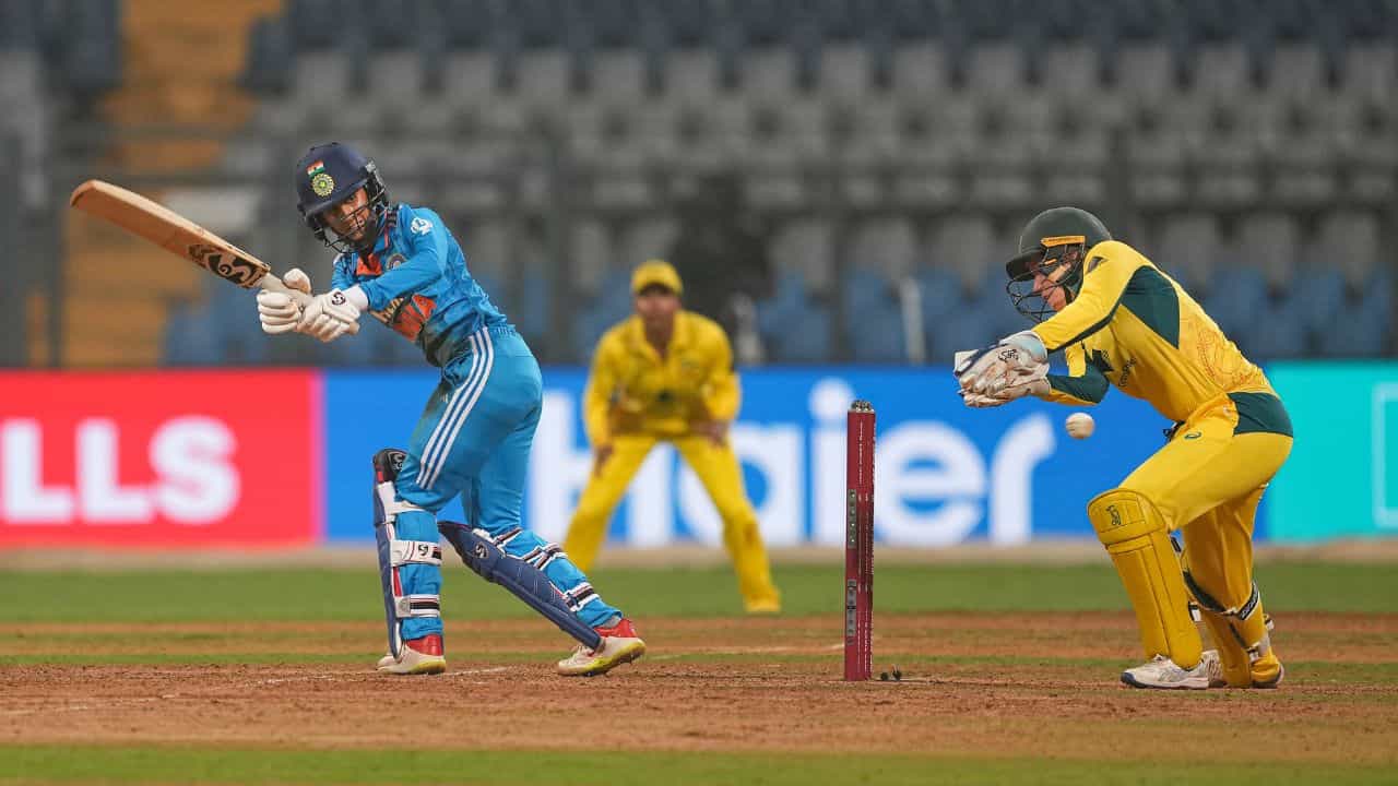 'রিচার ইনিংসের পরও...' হারের কারণ ব্যাখ্যা করলেন হরমনপ্রীত 'রিচার ইনিংসের পরও...' হারের কারণ ব্যাখ্যা করলেন হরমনপ্রীত