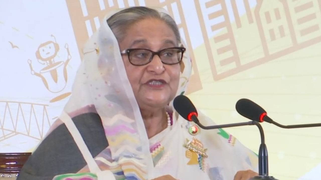 Awami League: নির্বাচনী ইস্তেহারে কোন কোন বিষয়ে প্রতিশ্রুতি দিলেন শেখ হাসিনার দল