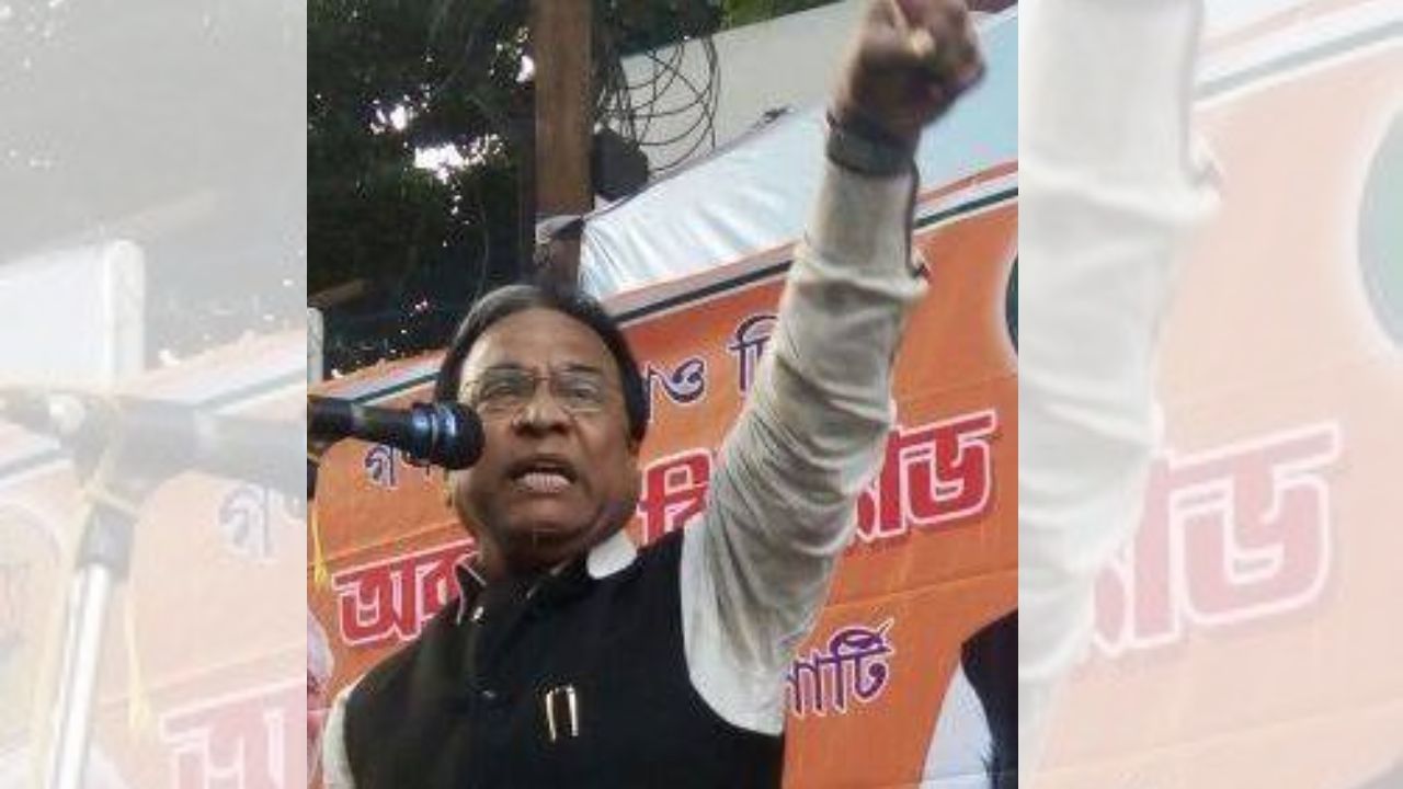 Joyprakash Majumdar: ভোট চাইতে এলেই BJP-কে ঝাঁটা মেরে তাড়ানোর পরামর্শ দিলেন জয়প্রকাশ