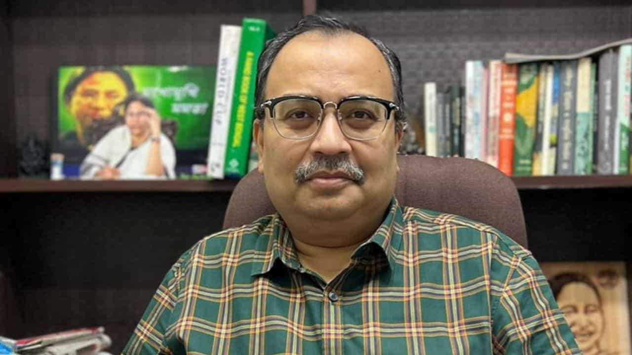 Kunal Ghosh: বেকসুর কুণাল Kunal Ghosh: বেকসুর কুণাল