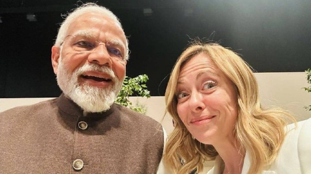 PM Modi-Georgia Meloni: মোদীর সঙ্গে সেলফি মেলোনির, ছবির নাম দিলেন মেলোডি