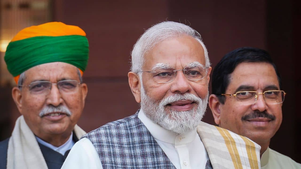 BJP Leadership Meeting: ফোটা কমলে কি ভরসা নেই গেরুয়া শিবিরের? সদ্য জেতা ৩ রাজ্যে বড় চমক