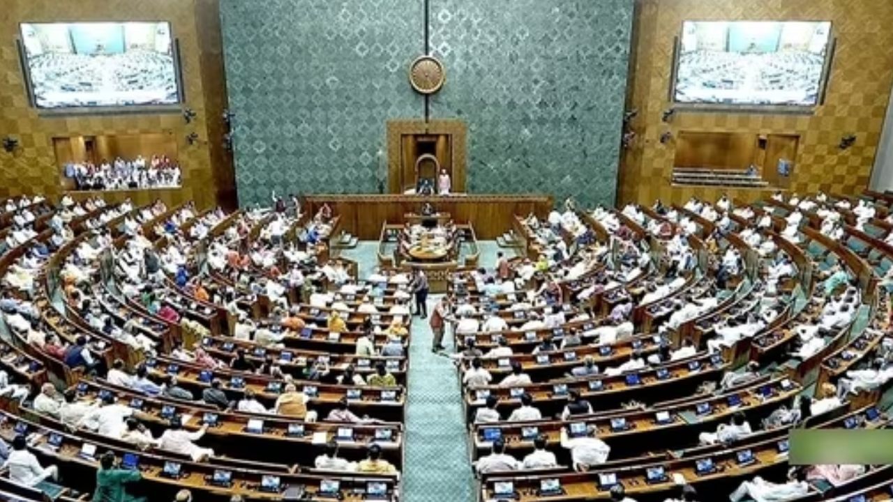 All Party Meeting: শীতকালীন অধিবেশনের আগে আজ সর্বদলীয় বৈঠক, মহুয়া ইস্যুতে অশান্তির আশঙ্কা