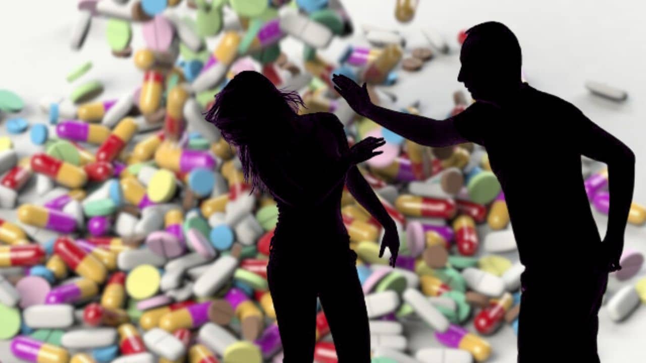 Slapping Therapy: ঠাটিয়ে চড় মারলেই কমবে নাকি ডায়েবেটিস! থেরাপি নিতে গিয়ে মৃত্যু বৃদ্ধার