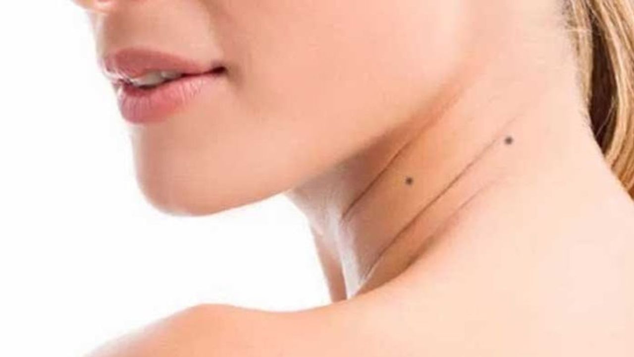 কপালের বাম দিকে তিল থাকলে সমুদ্র শাস্ত্র অনুসারে তা অশুভ। বিশ্বাস করা হয় যে কপালে তিল থাকলে ওই ব্যক্তি কেবল নিজের সম্পর্কেই ভাবেন। এই ধরনের লোকেরা অন্যের কথা ভাবার আগে নিজের কথা চিন্তা করেন। অর্থাত তাদের মধ্যে স্বার্থপর মনোভাব বেশি থাকে, যার কারণে অনেক সময় পরিবারের সদস্যদের কাছে অপ্রিয় হয়ে ওঠেন।