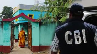 Purulia Road: শেষবার সংস্কার হয়েছিল বাম আমলে, অভিযোগ জানিয়েও কাজ না হওয়ায় নিজেরাই রাস্তা সারাই করলেন এলাকাবাসী