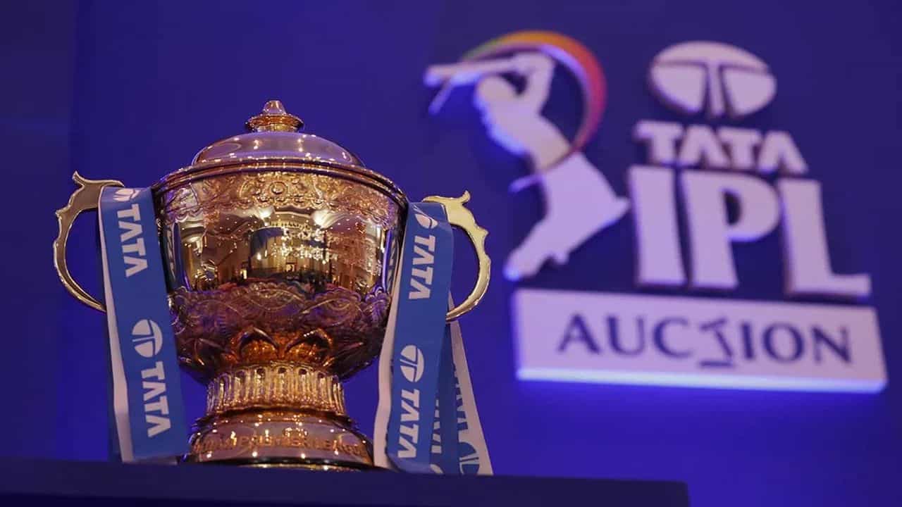 IPL Auction 2024: বিদেশের মাটিতে নিলাম, তবে কি দেশে হবে না আইপিএল? IPL Auction 2024: বিদেশের মাটিতে নিলাম, তবে কি দেশে হবে না আইপিএল?