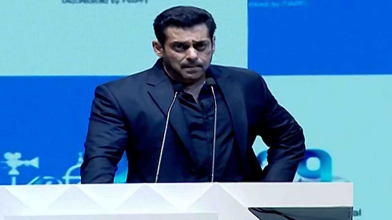Salman Khan in KIFF 2023: ‘আমায় আজ শেষ করে দিলেন তাঁরা’, কেন বললেন ‘ভাইজান’?