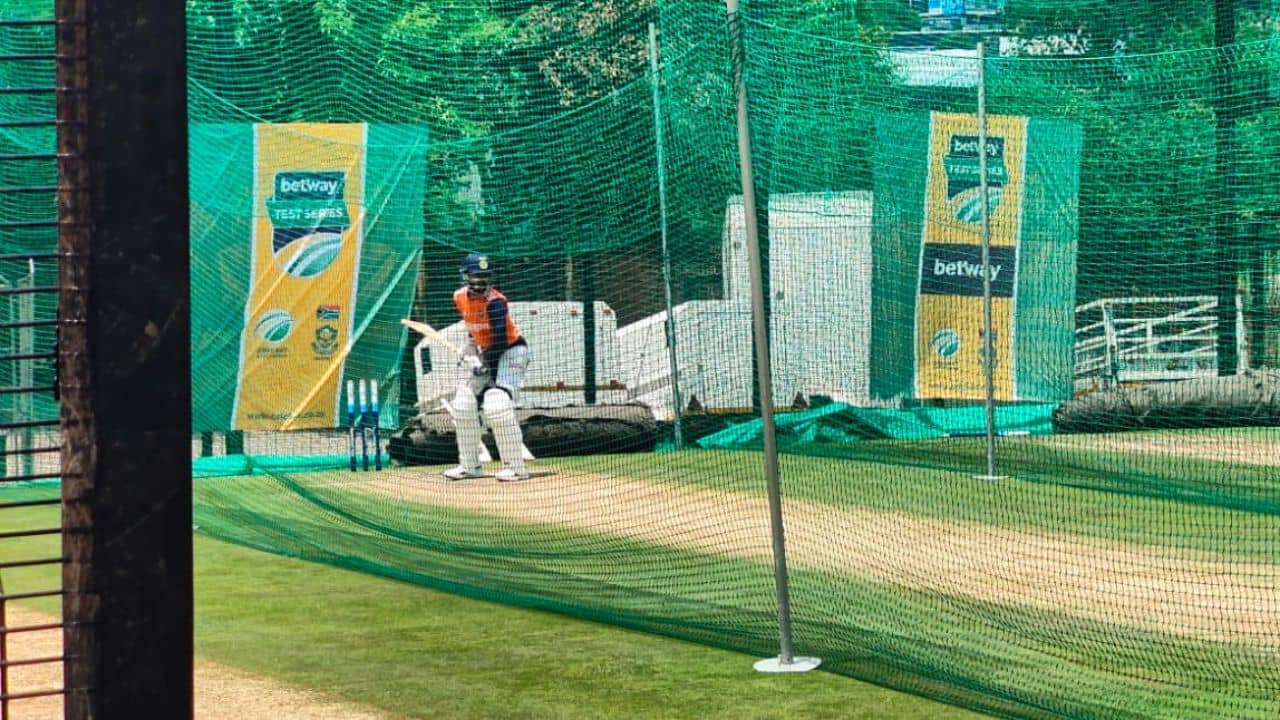 India vs South Africa: দলে যোগ দিয়েই বক্সিং ডে টেস্টের প্রস্তুতি শুরু করে দিলেন বিরাট