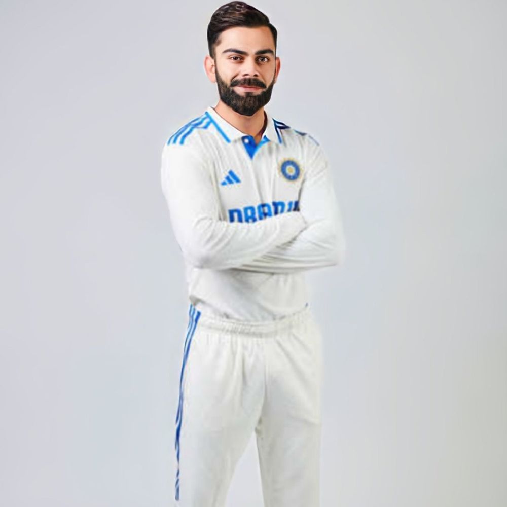 ওডিআই বিশ্বকাপের পর থেকে বিরাট কোহলি (Virat Kohli), রোহিত শর্মারা দেশের জার্সিতে কোনও ম্যাচ খেলেননি। আজ, মঙ্গলবার ২৬ ডিসেম্বর সেঞ্চুরিয়নে প্রোটিয়াদের বিরুদ্ধে প্রথম টেস্টে নামতে চলেছে টিম ইন্ডিয়া (Team India)। (ছবি- সোশ্যাল মিডিয়া সাইট X)
