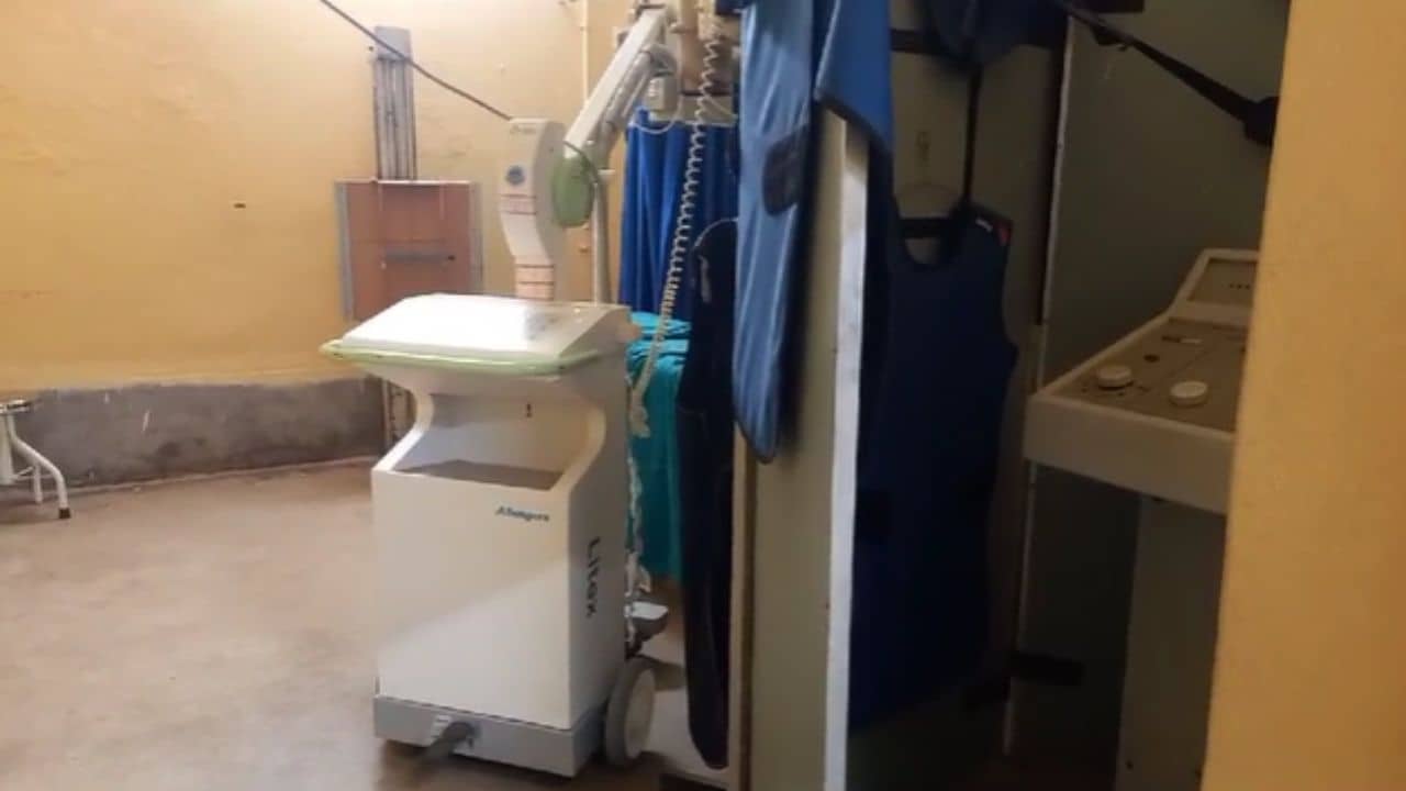 Katwa Hospital: যন্ত্রী আছে কিন্তু যন্ত্র বিকল! কাটোয়া মহকুমা হাসপাতালে বেহাল পরিষেবা