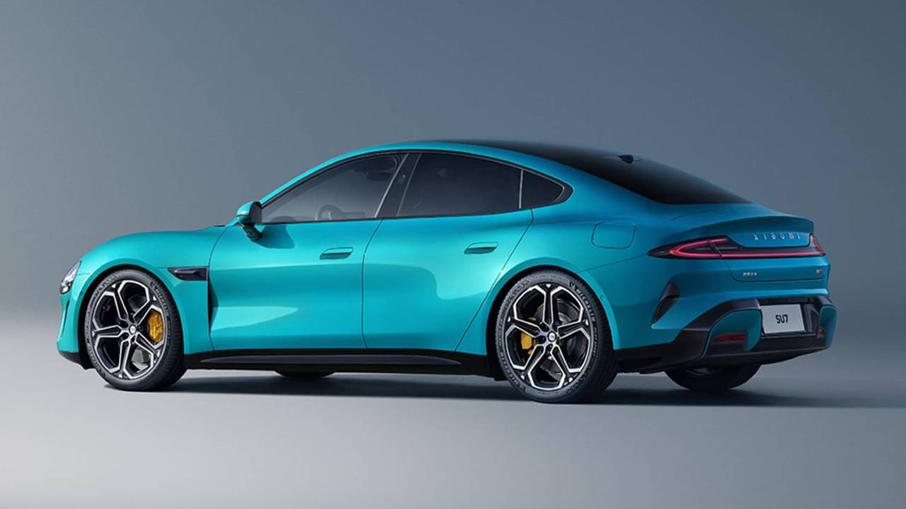 Xiaomi-র নয়া ইলেকট্রিক গাড়ি কানেক্ট হবে হাতের স্মার্টফোন দিয়েই; ঘুম কাড়বে Tesla-র?