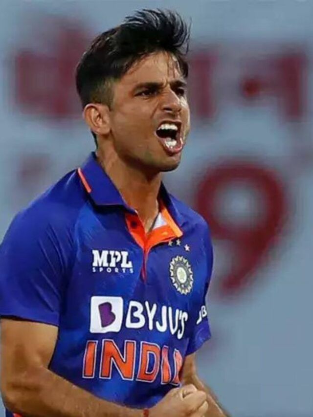 অশ্বিনকে ছুঁয়ে ফেললেন বিষ্ণই, কী রেকর্ড গড়লেন ইয়ংস্টার? অশ্বিনকে ছুঁয়ে ফেললেন বিষ্ণই, কী রেকর্ড গড়লেন ইয়ংস্টার?