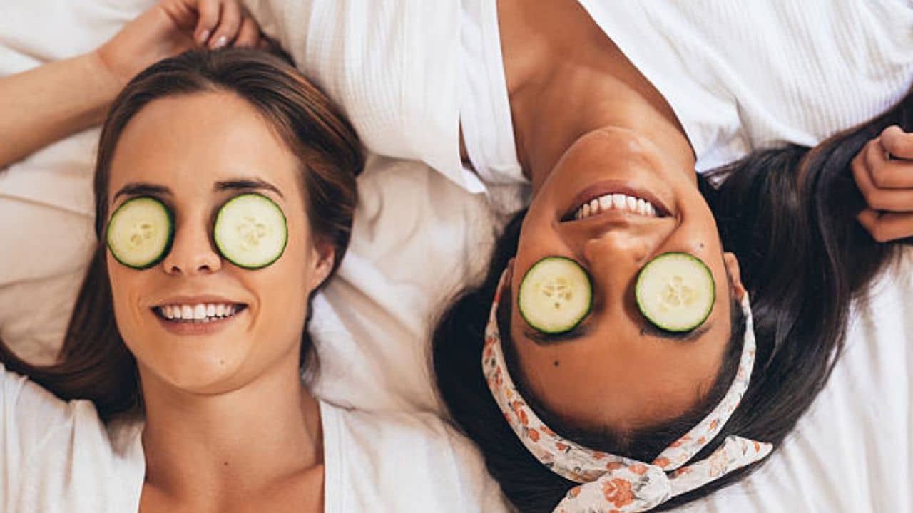 Dark Circle: বছর শেষের আগে ডার্ক সার্কেলকে বলুন টা-টা, এই ৫ টোটকা মানলেই চোখের ফোলাভাবও কমবে