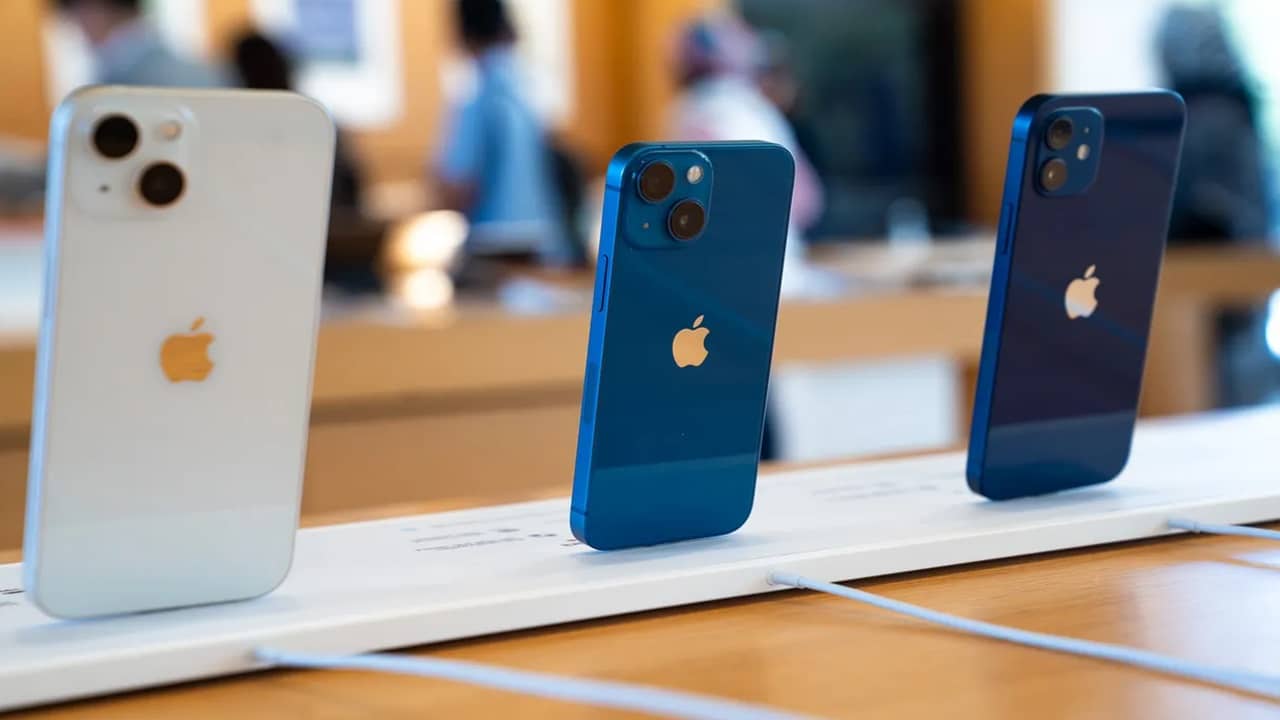 বর্ষশেষে প্রায় 9 হাজার টাকা সস্তা হল iPhone 15, সঙ্গে প্রচুর অফার